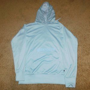 (NWOT)Sky blue Undefeated hoodie